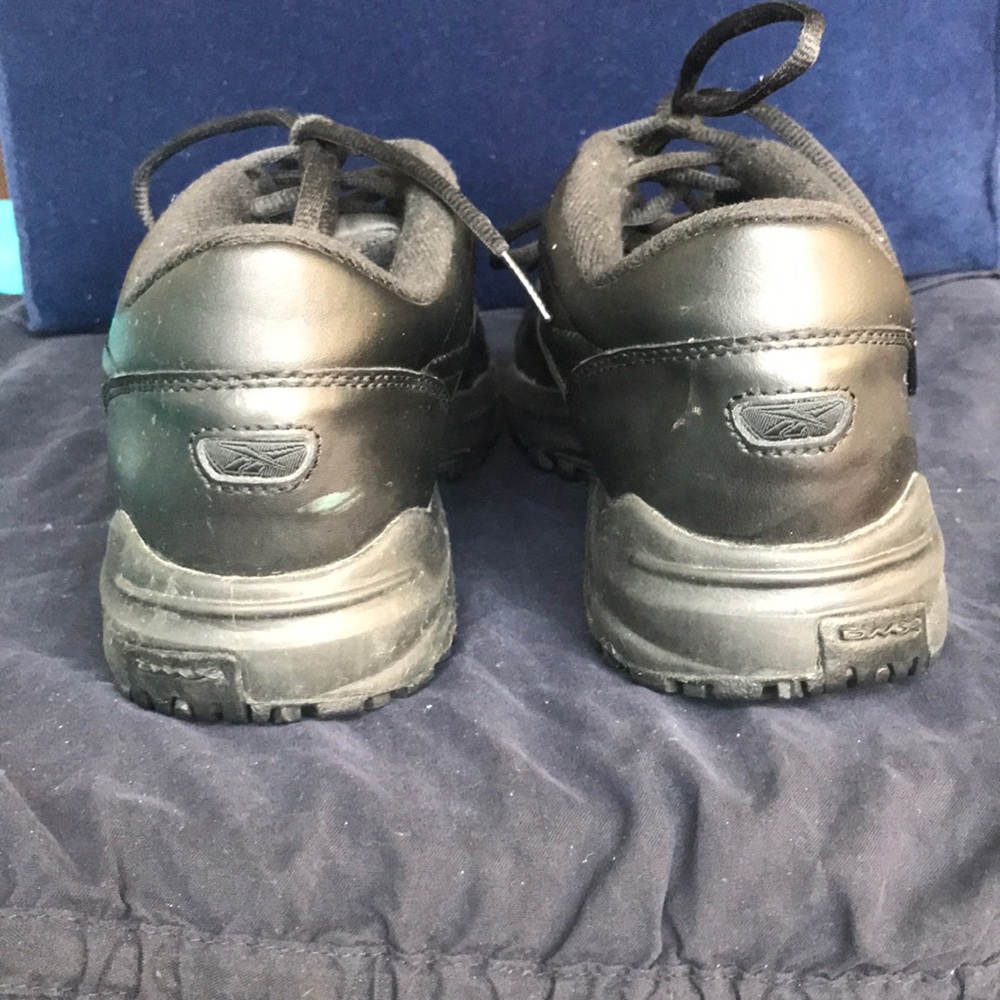 🔴Black Reebok shoes🔴 - Picture 3 of 4